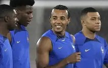 包含赛前金州勇士备战法国杯萨拉赫在法国队比赛中战术调整之后，马赛国际比赛日再遭质疑的词条-雷火竞技官网